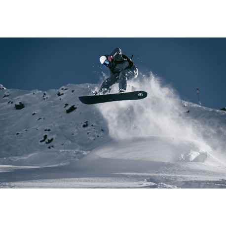 Snowboard Nidecker Megalight 2025