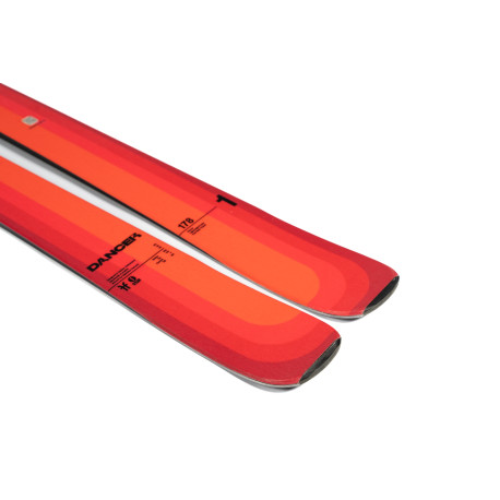 Ski Faction Dancer 1 2024