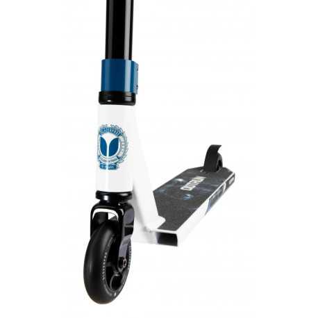Trottinette Freestyle Blazer Outrun 2 Fx 2023