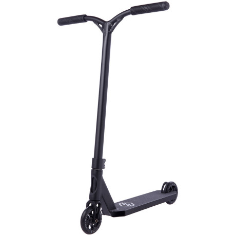 Stuntroller Striker Lux Pro Black 2023