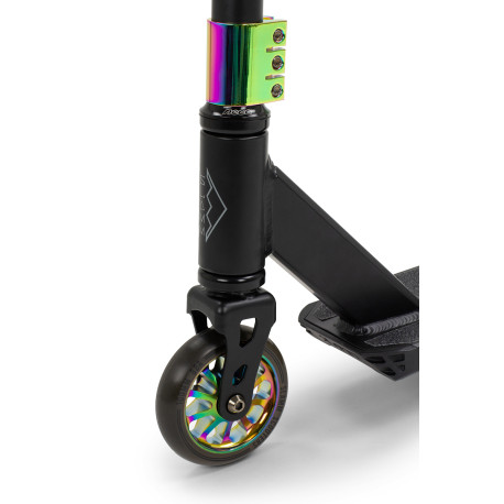 Stunt Scooter Slamm Classic V8 Neochrome 2020 