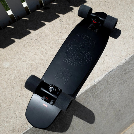 Skateboard Cruiser Complet Globe Blazer 26'' Black The F Out 2024 