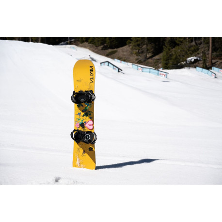 Snowboard Gnu Gloss 2026 