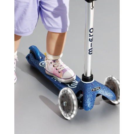 Trotinette Micro Deluxe LED Galaxy Glitter Navy 2026  - Trottinette Enfants