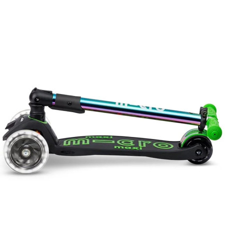 Trotinette Micro Maxi Deluxe Foldable LED Neochrome 2026  - Trottinette Enfants