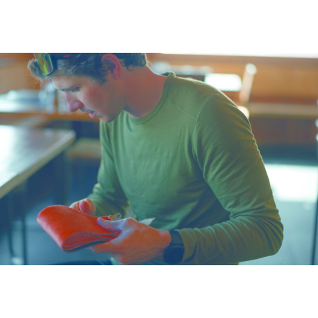 Technical Baselayer Top Icebreaker Men Merino 200 Oasis LS Crewe 2025 