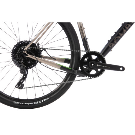 Bombtrack Audax Al Black Komplettes Fahrrad 2020 - Straße