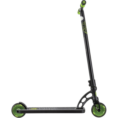 Madd Gear Scooter Complete MGP VX9 Pro Black Out Range Green Black 2021