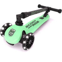 Scoot and Ride | Highwaykick 3 LED | Kiwi 2022
