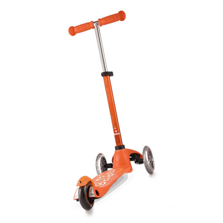 Scooter Micro Mini Deluxe 2023